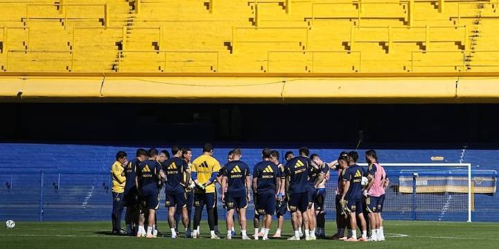 Boca Juniors se entrenó en La Bombonera: el equipo que probó Claudio Úbeda de cara al Superclásico ante River Plate