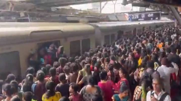 Mumbai Train Accident: 3 Feared Dead Near Sandhurst Station India News