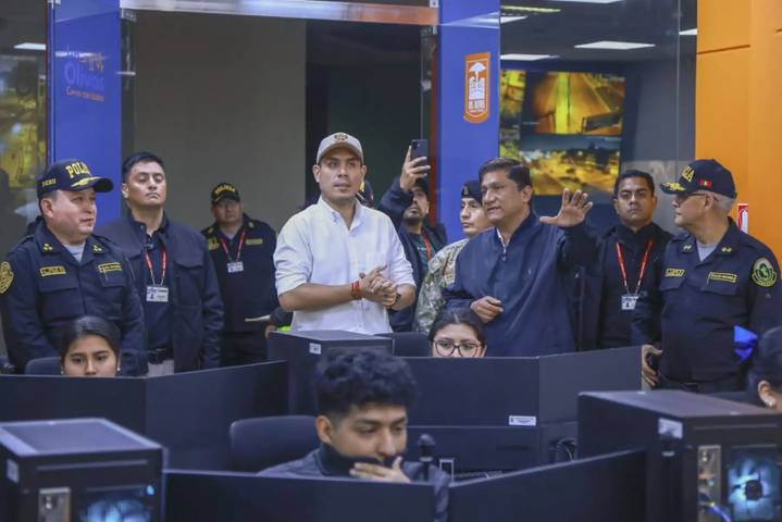 Presidente Jerí lideró operativo contra la delincuencia en Lima Norte y Cercado