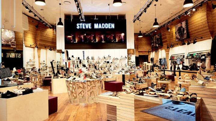 Steve Madden SHOO Q3 2025 Earnings