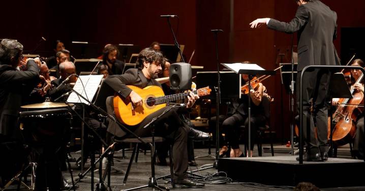 El concierto de Daniel Casares junto a la Orquesta de Córdoba, en imágenes