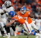 Se imponen Broncos a Raiders