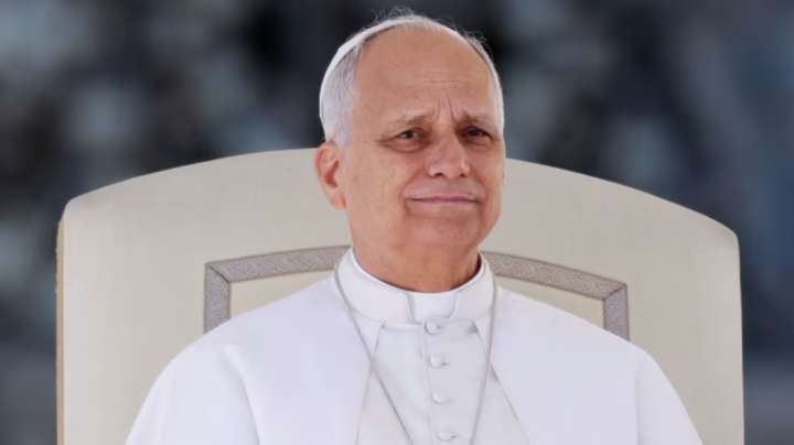 El papa León tiene una reunión "profunda y dolorosa" de varias horas con víctimas de abuso sexual