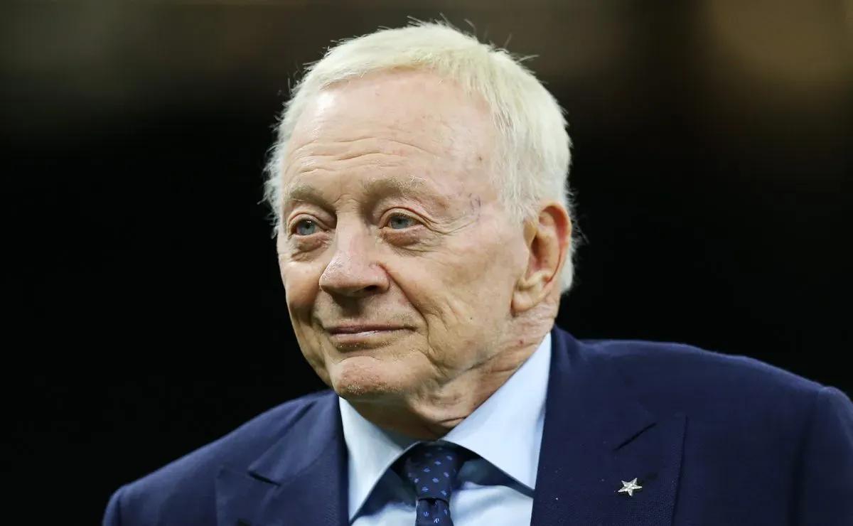 Cowboys owner Jerry Jones confirms trade amid Myles Garrett, Maxx Crosby rumors