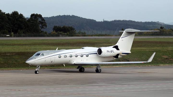 Badajoz se convierte en pista alternativa de lujo: los jets privados del Web Summit no caben en Lisboa