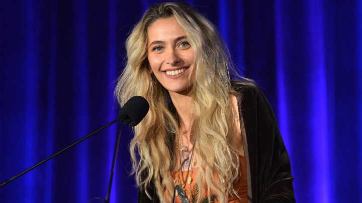 Paris Jackson Revela el Daño en su Nariz tras Años de Consumo de Sustancias. Así Luce Ahora