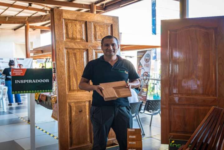 Ministerio de la Producción impulsa participación de mypes forestales en feria regional