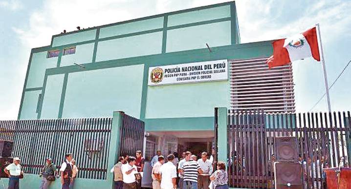 Confirman prisión preventiva para comisario y dos policías en Piura