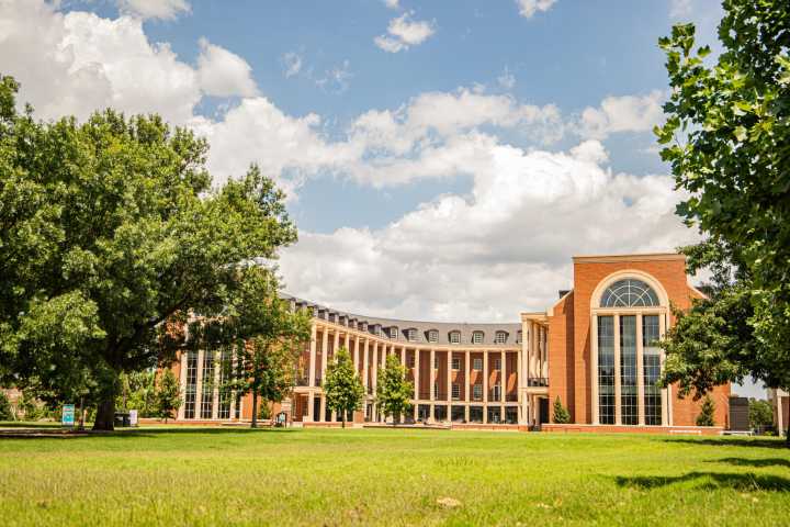 Weidner funds new business and real estate center at OSU with $10M donation