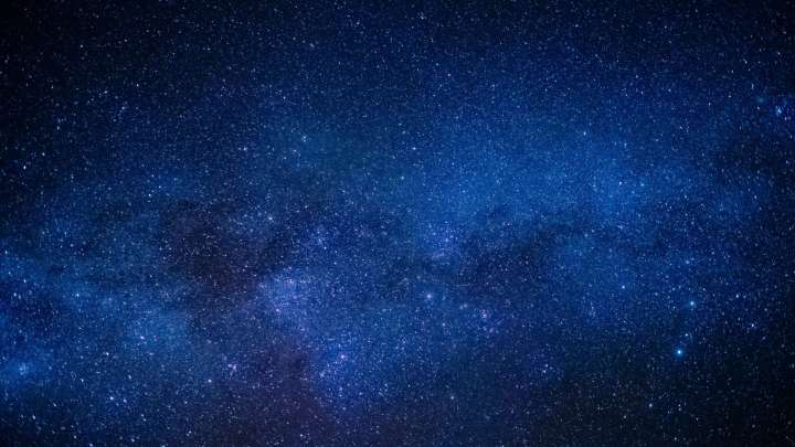 Descubren Una Nebulosa Masiva a 11 Mil Millones de Años Luz de la Tierra