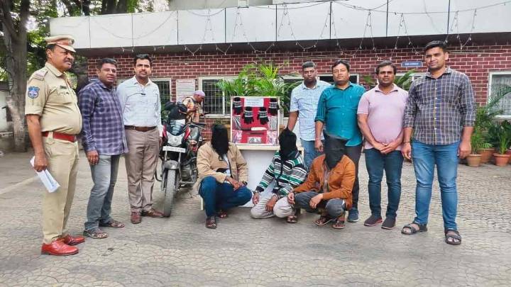 Afzalgunj Police Arrest Inter-State Gang, Recover Stolen Bike in Hyderabad