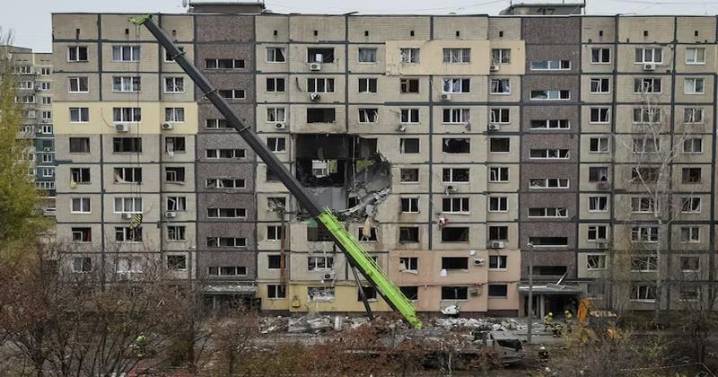 Kremlin Affirms Desire for Peace as Ukraine Talks Stall