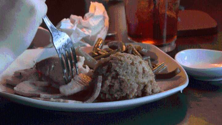 Chuck's Fish benefits the community in more than one way with free meal on Thanksgiving