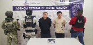 Detienen a dos adultos y un menor de edad por usurpación de funciones y portación de arma de fuego