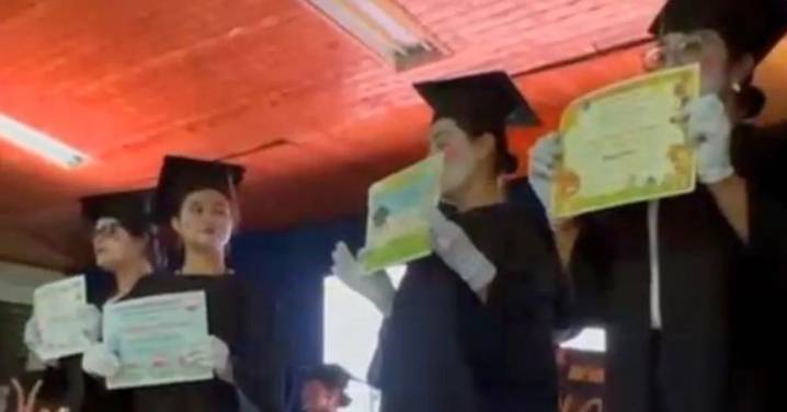 Primer encuentro departamental destaca el compromiso de quienes siguen estudiando en extraedad