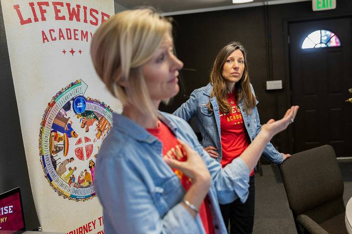 Off-campus Bible program reps threaten legal action against Everett schools