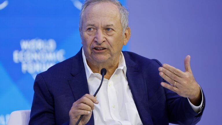 Harvard students want Larry Summers' tenure revoked