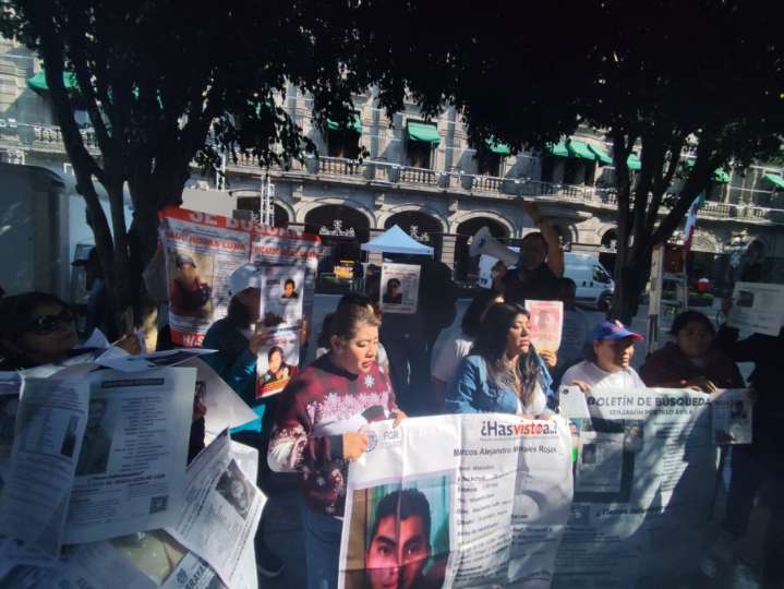 Madres buscadoras montan “Árbol de la Esperanza” para pedir pistas sobre sus desaparecidos