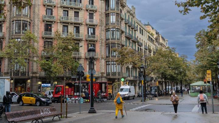 Los ricos se mudan de barrio en Barcelona