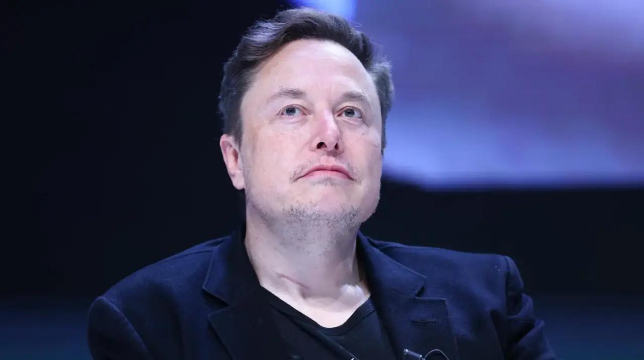 Musk pierde 10,000 mdd después de que Tesla aprobara un acuerdo salarial de un bdd