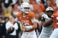 Texas returns to top 10 of AP college football poll; 5 ACC teams ranked