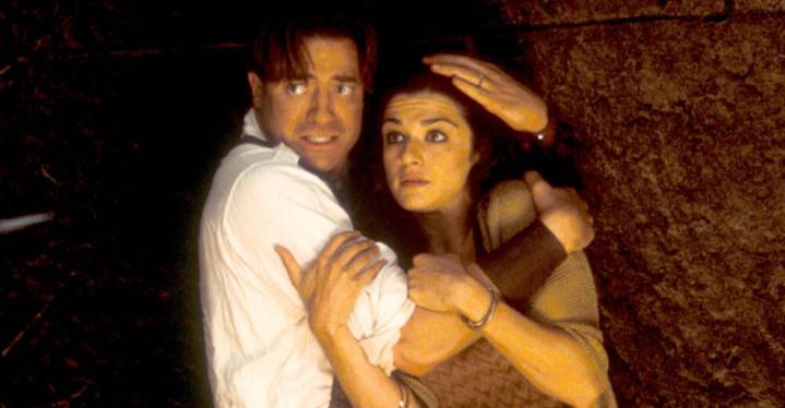 ¡La espera terminó! Brendan Fraser y Rachel Weisz regresan para desenterrar la cuarta entrega de «La Momia» 🎬✨