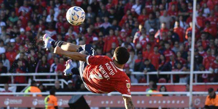 FIFA dio a conocer a los candidatos del Premio Puskás y Marta al mejor gol del año: los tres argentinos que participarán de la terna