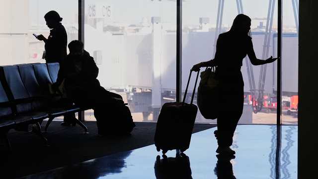 Thanksgiving travel tips 2025: What to know