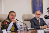 Uno con actitud de víctima y la otra con sesgo ideológico: Petro sobre allanamiento a Benedetti