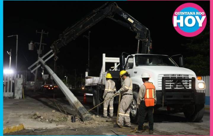 Avanza el soterramiento eléctrico en Isla Mujeres con el retiro de postes