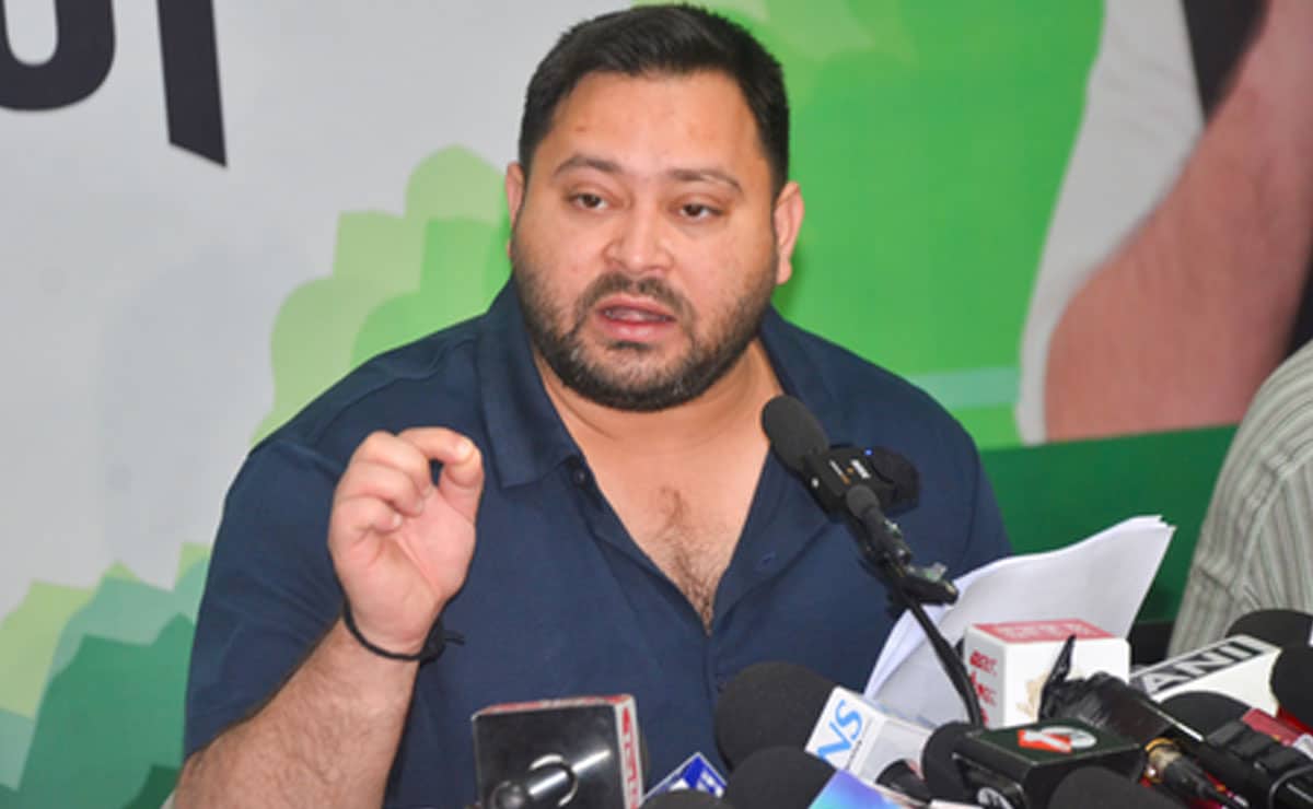Tejashwi likely to hold meeting with RJD MLAs to discuss future course of action after poll drubbing