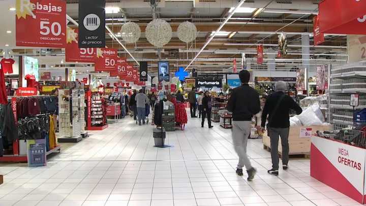 Consumo destapa las falsas rebajas del Black Friday: siete grandes empresas, sancionadas por inflar precios