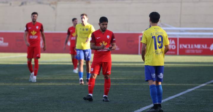 La UD Santa Marta, el Guijuelo y Unionistas B alcanzan su primer tercio de la temporada en Tercera RFEF