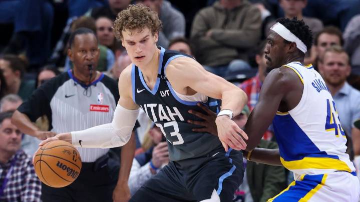 Jazz score season-high 152 points in dominant win over Pacers