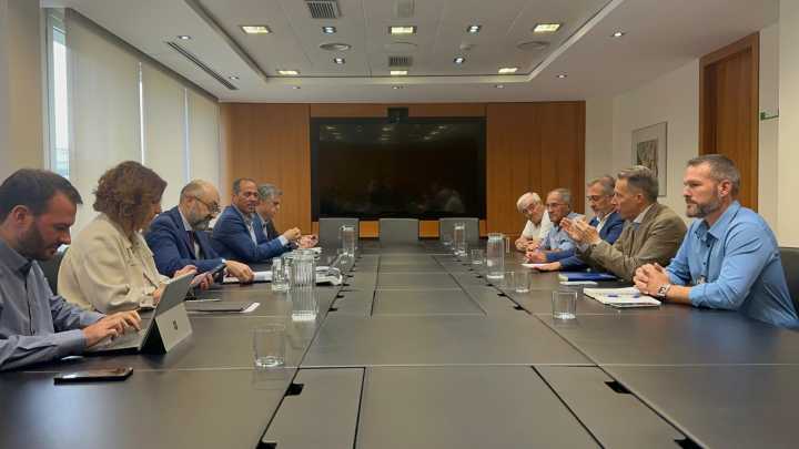 El presidente de Adif visitará Lorca para reunirse con los vecinos de Torrecilla que piden cambios en el proyecto del AVE