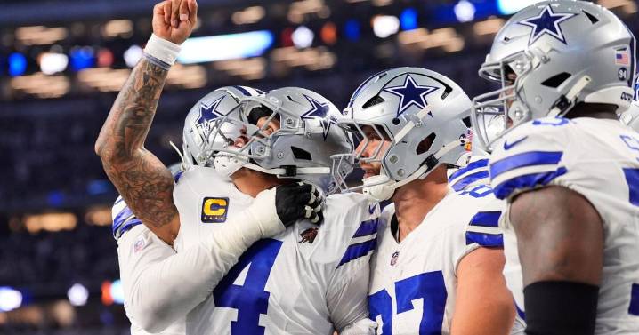 Dak Prescott rallies Cowboys from 21 down to beat Eagles 24-21 after breaking Tony Romo's record