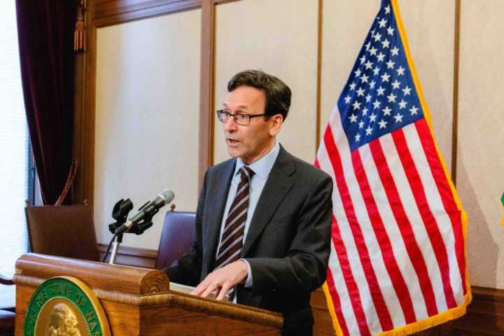 Ferguson warns of strain on state hospital system after Western State visit