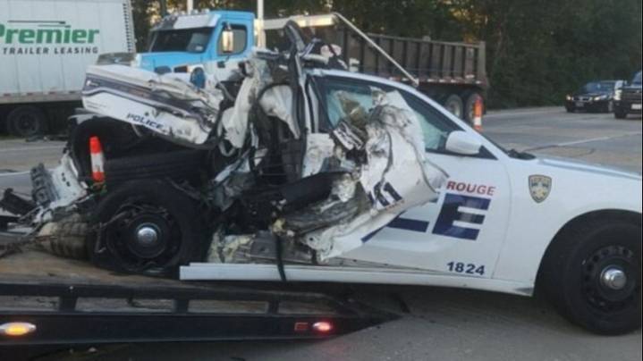 Baton Rouge Police Department officer taken to hospital following 18