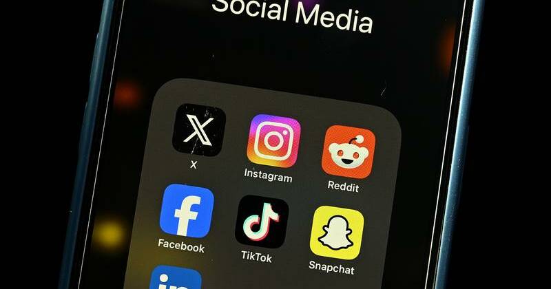 Reddit to be captured under social media ban for kids