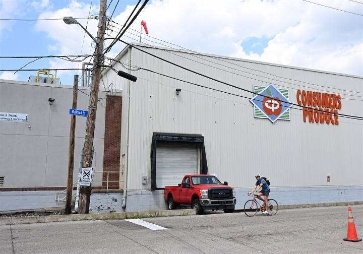 Consumer Fresh Produce building in Pittsburgh's Strip District could become apartments