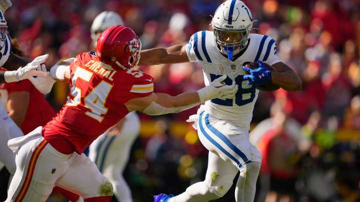 What did Jonathan Taylor do in Week 12? Colts RB's stats today vs. Chiefs