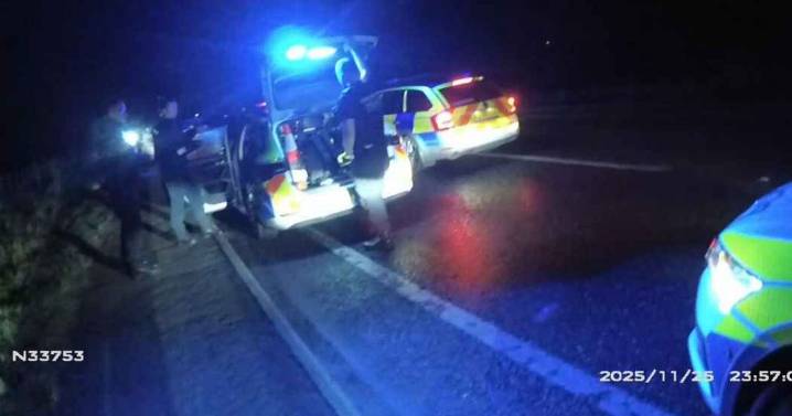 Police warning over meeting online buyers after double robbery arrest