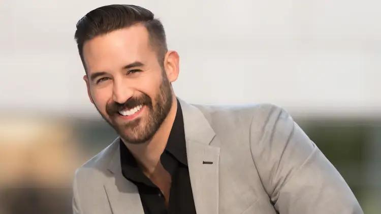 Steven LaBrie interpreta 'El Triste' y une a México y el mundo en la gira de Il Divo