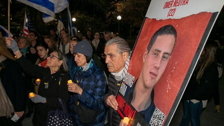 Plainview's Omer Neutra remembered at Manhattan vigil for slain American Israeli soldier