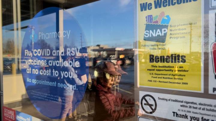 Alaska will use state funds to fill SNAP cards and help food banks amid federal delays