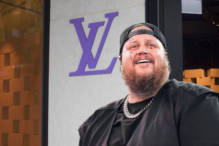 Jelly Roll Accuses Louis Vuitton Store Employees of Treating Him Like He Was Going to ‘Rob that Place’
