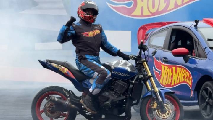 Muere a los 36 años el piloto Lurrique Ferrari tras una maniobra acrobática durante un 'show'