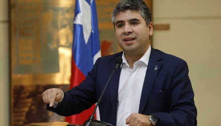 Diputado Lagomarsino pide reponer la partida de salud y aumentar el per cápita cuando se retome la discusión de la Ley de Presupuesto