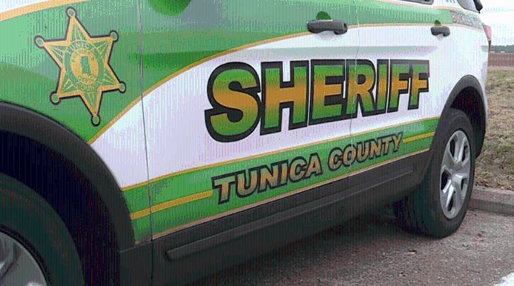 15-year-old wanted in Tunica County, MS shooting