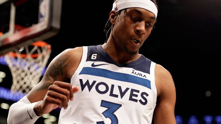 Timberwolves' McDaniels to miss first game in nearly two years